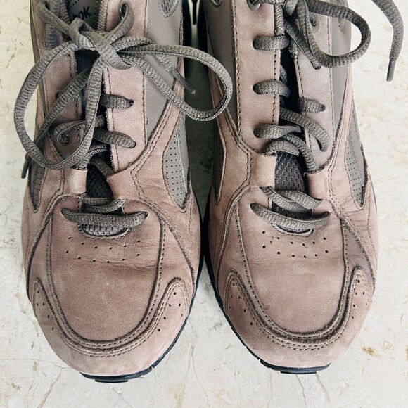 Reebok Mens Walk Ultra V DMX Max Shoes US 8.5 Walking Hiking Brown Memory Tech - Picture 2 of 11